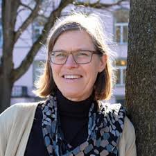 Dr. med. Suzanne von Blumenthal